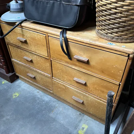 Chest drawers