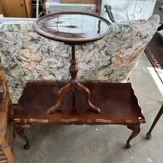 Coffee & wine tables