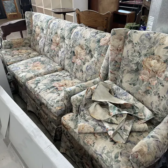 2pc lounge suite, sofa good, chair cat scratched