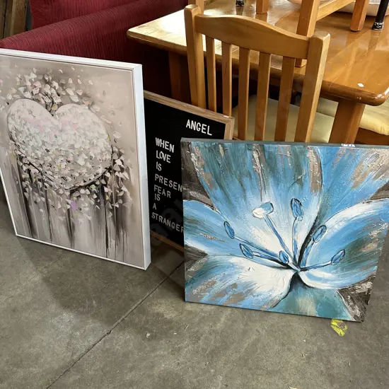 2 pictures and notice board