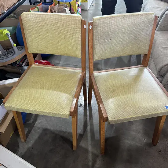 Pr Retro chairs