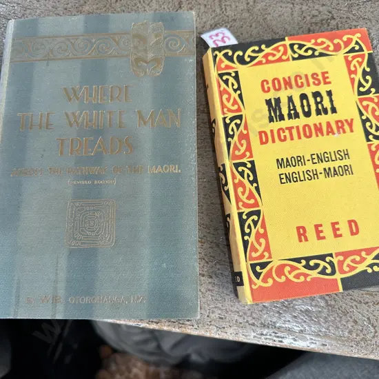 2 Maori  books