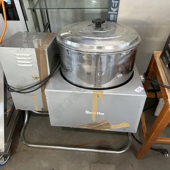 Santha Commercial tilting stone grinder