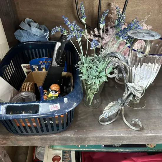 vases, metalware, cuttlery etc