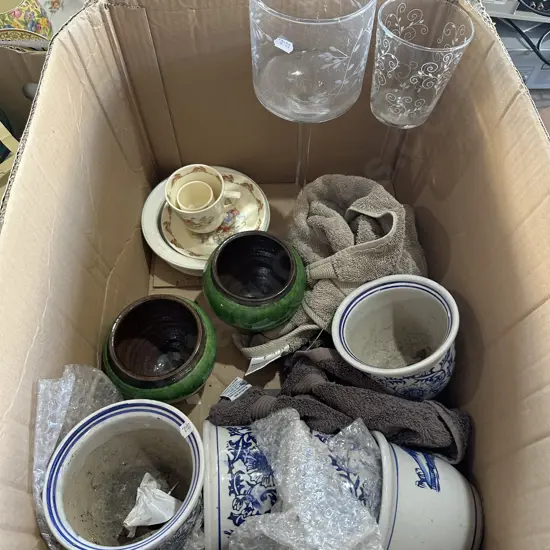 Pottery, Bunnykins etc