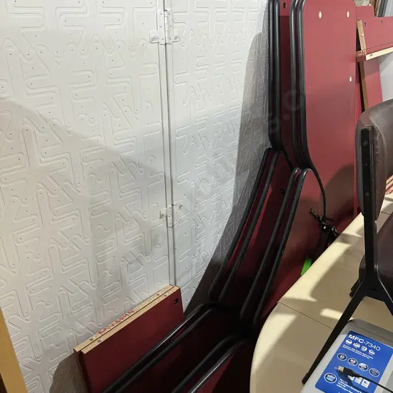 4 x flat packed corner office desks