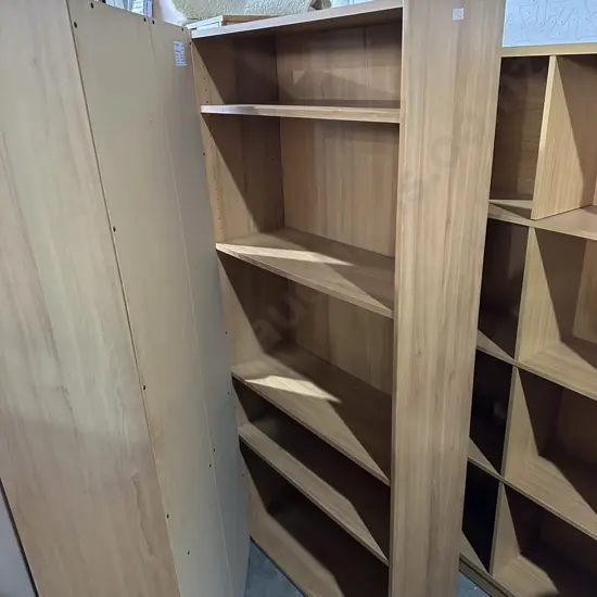 Bookcase 1800 x 800
