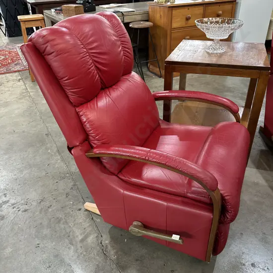 Red leather L-Z-Boy chair