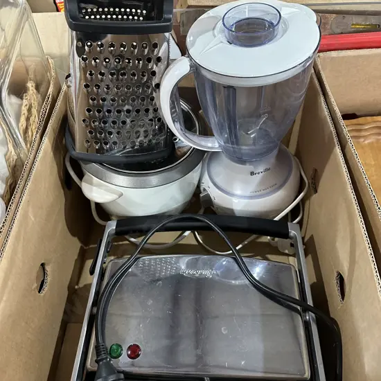 Sandwich press, blender, grater, rice cooker