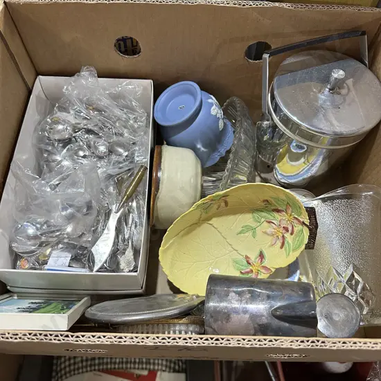 Teaspoon collection, Carltonware etc