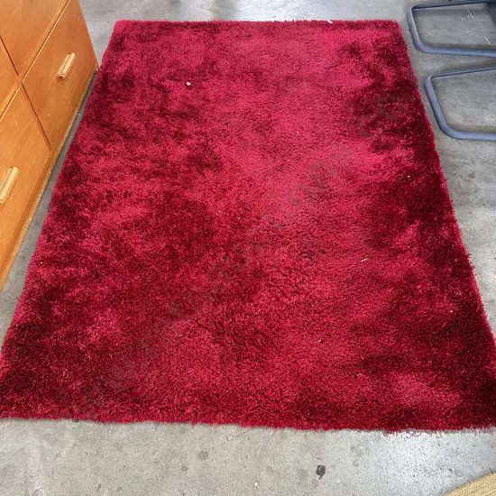 Red rug 1.7 x 1.2