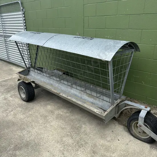 Wilco hay feeder (cost 3k new)