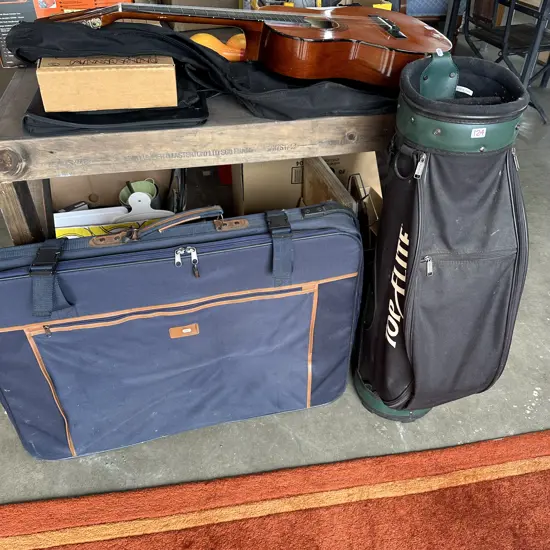 Golf bag & suitcase