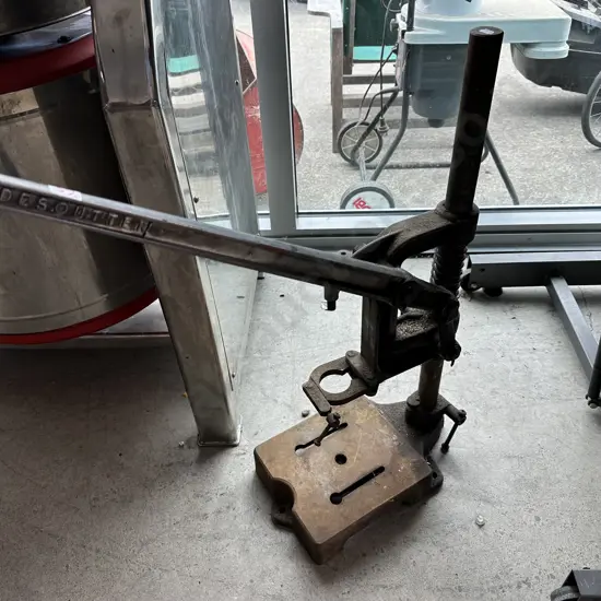Desoutter drill press