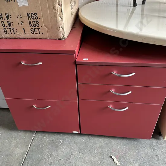 4 x office desks with 4 rolling mobiles