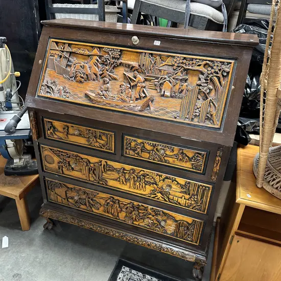 Oriental desk
