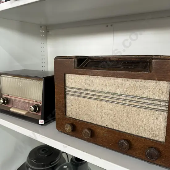 2 radios