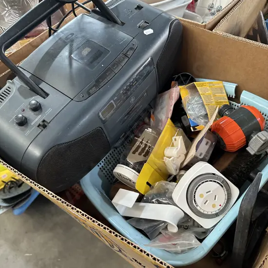 Stereo, watering gear etc