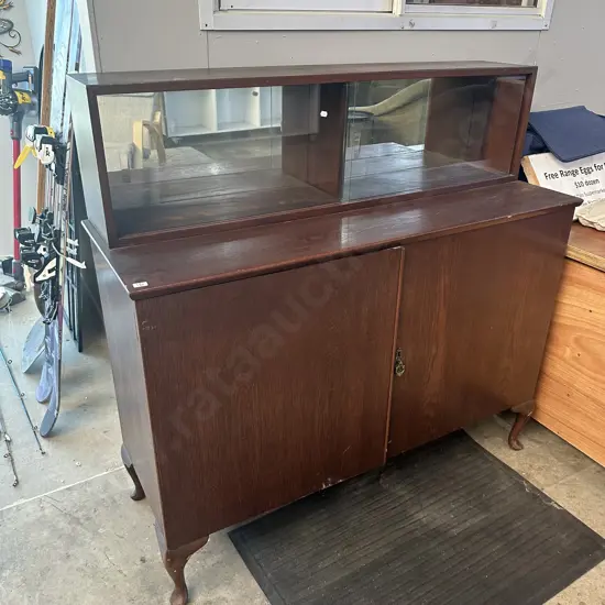 Oak cabinet 1220mm wide