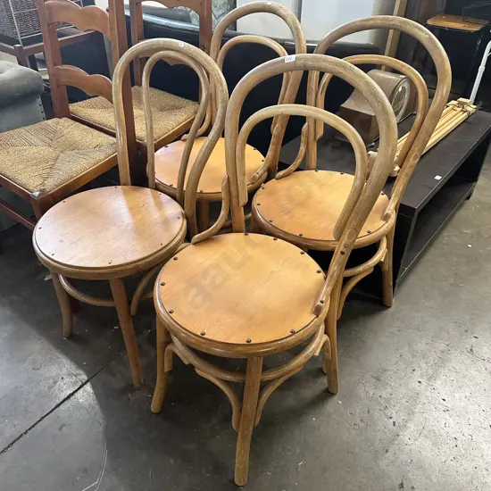 Set 4 bentwood chairs