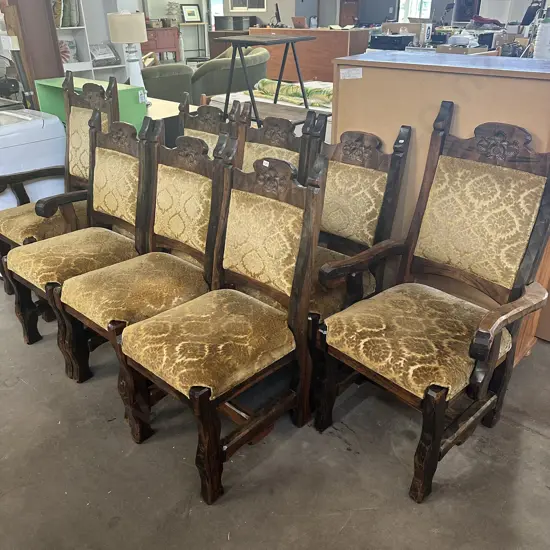 Set 8 solid chairs NZ made inc 2 carvers