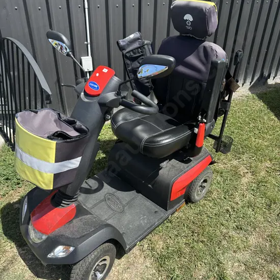 Mobility scooter