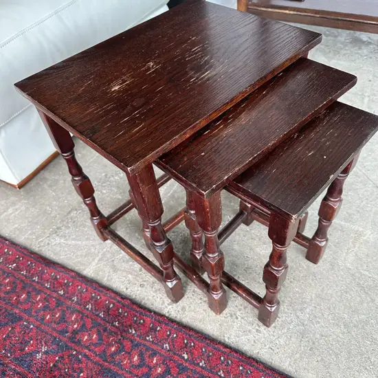 Nest 3 Oak tables