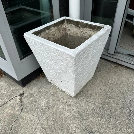 Concrete planter 420mm