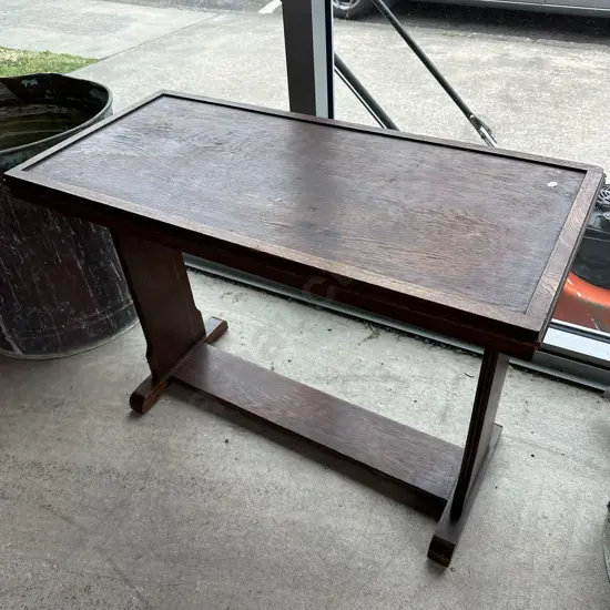 Oak hall table - average