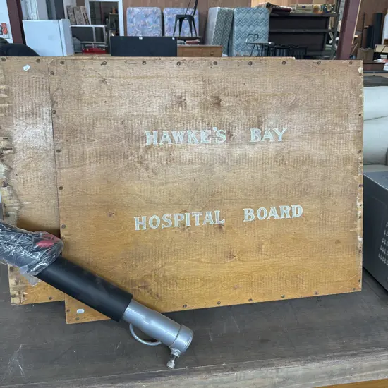 2 HB hospital painting cases