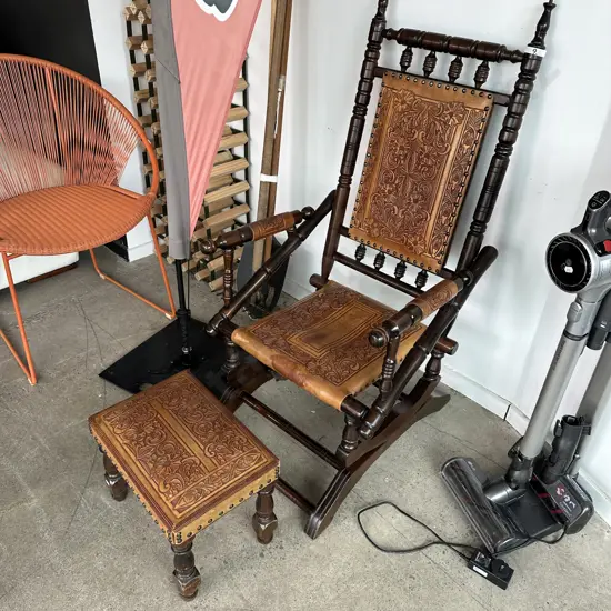 Leather dexter chair and foot rest