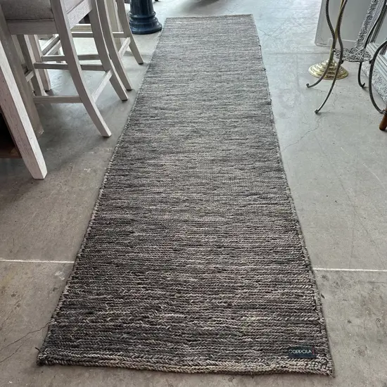 Coppela hall runner 3050mm