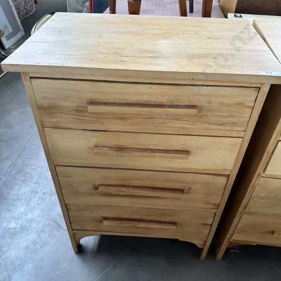 Rimu chest drawers