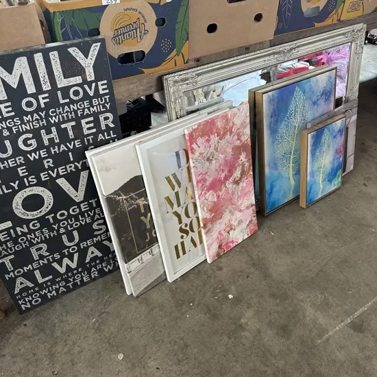 Mirror (frame value) and prints