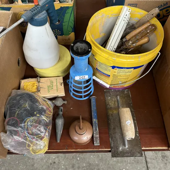 Tools, oiler etc