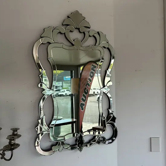 Decorative mirror 1050 x 600