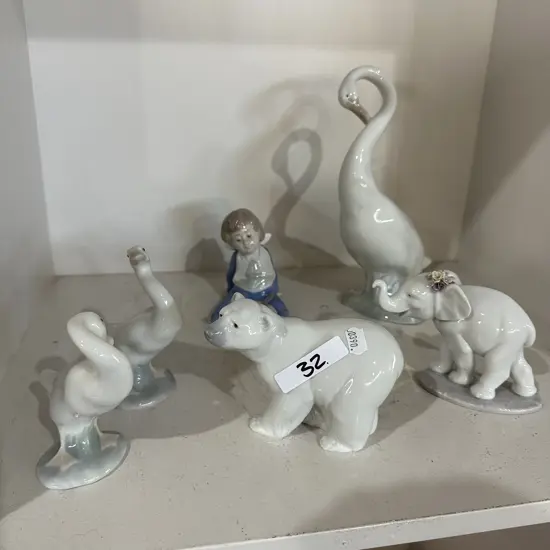 4pc Lladro approx 10cm plus 2 x Neo pc