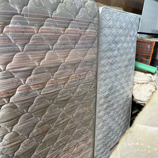 2 x single beds -tidy