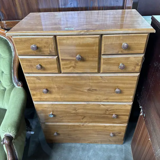 Chest drawers average cond.