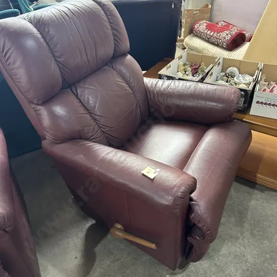Burgundy Leather L Z boy