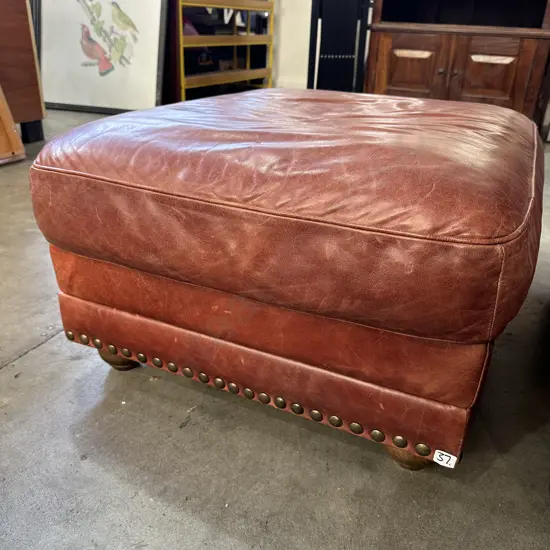 Leather dome & button back chesterfield foot rest