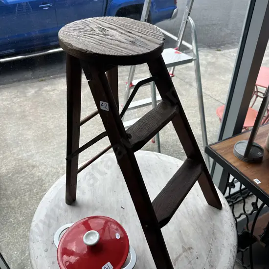 Antique Oak step stool (repair)