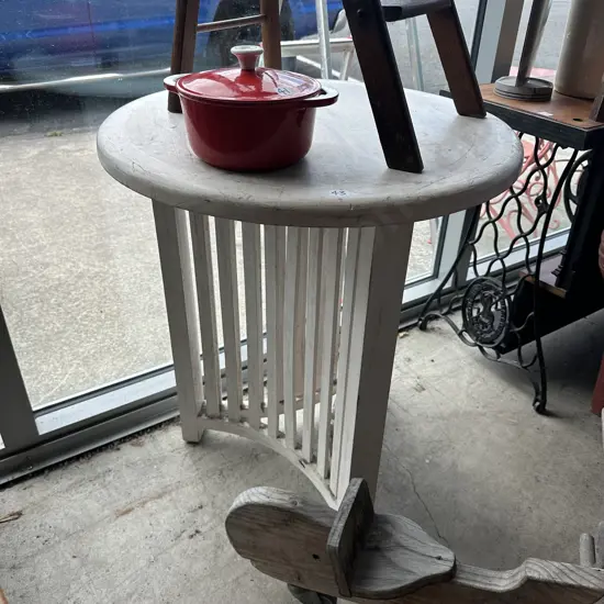 RedCurrent style large planter table