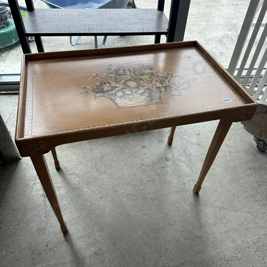 Folding leg tea table