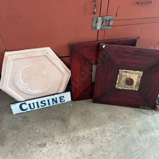 Paintings, sign and garden art