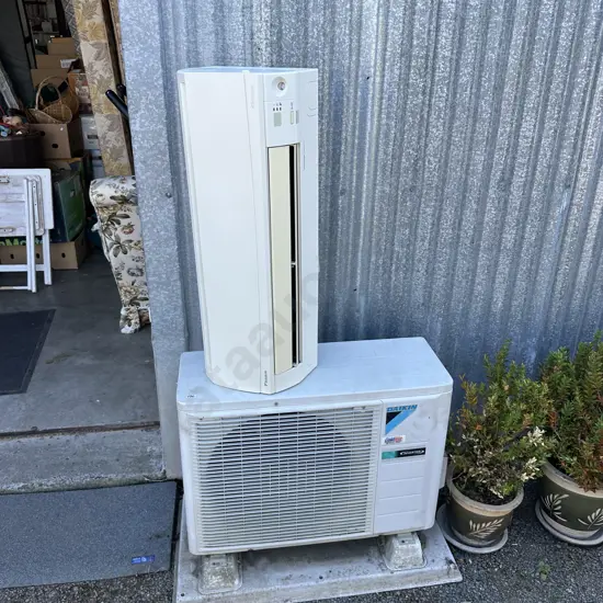 Aircon unit plus remote