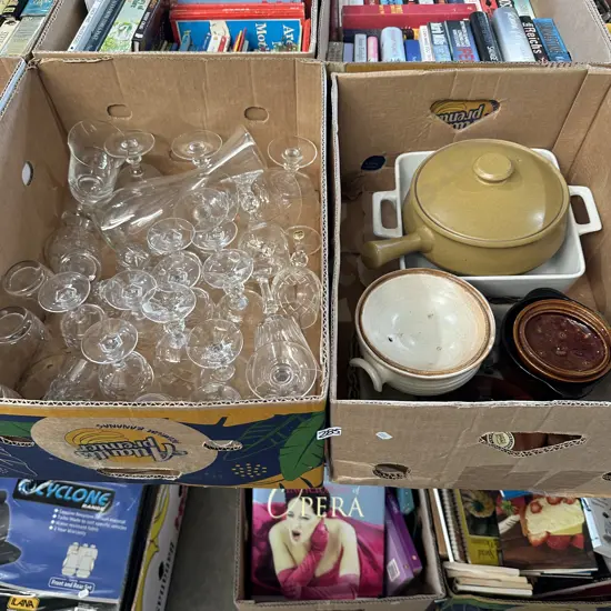2 box glass and pottery