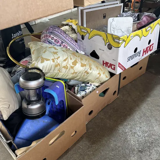 4 box lots inc Lladro etc