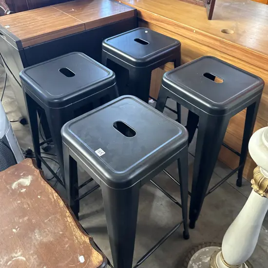 Set 4 bar stools