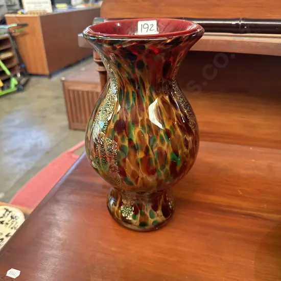 Art glass vase